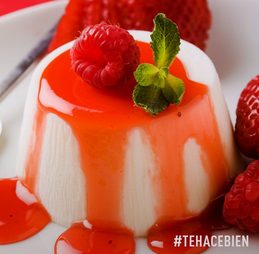 YogurtYoka's tweet photo. ¿La Navidad #TeHaceBien? 😌 Para preparar este postre navideño: https://t.co/LPLfomNkCA. https://t.co/NBdCR5pVDa