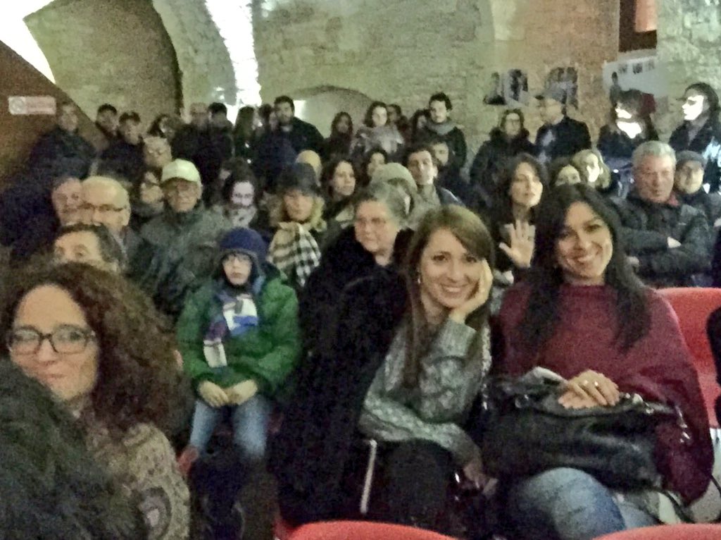 BrufoloBill's tweet photo. Un mese fa seguendo tracce di note🎵🎶nell'aria vissi una sera di musica🎸al #SalottoCantautori Bitonto(Ba) #tracciando https://t.co/k56fbeGgq0
