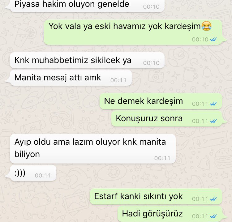 lise bittikten sonra hiç konuşmadığım bir arkadaşla sohbet ediyorduk muhabbetin ortasında manitası mesaj attı diye benle konuşmayı kesti,üniversite insanı değiştirir eyvallah da bu hangi seviyesi aq