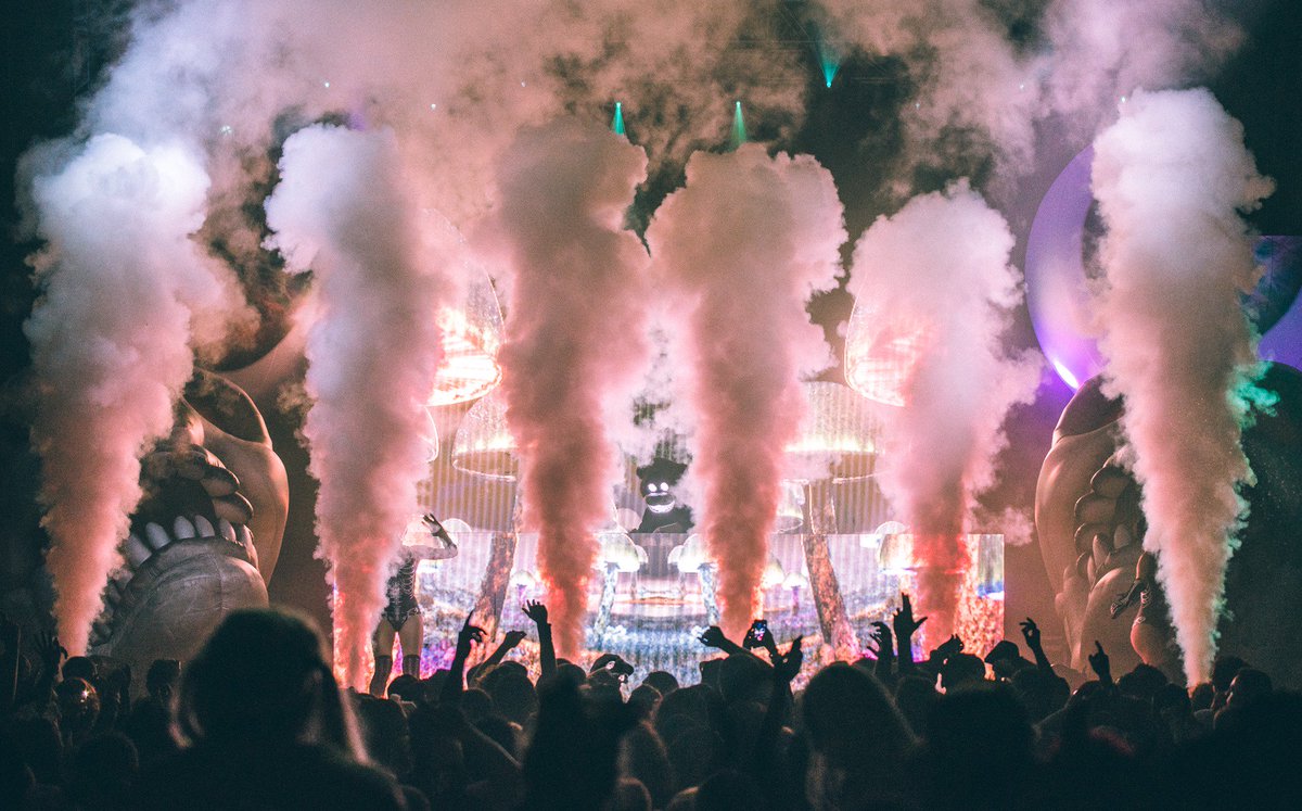 reactionnye's tweet photo. .@itsbeargrillz brings the ruckus to @AragonBallroom for Reaction New Year's Eve with @AdventureDub, @ookay, and @DJGammer! 

The clock is ticking - get your tickets now! 🎟️➡️https://t.co/zp9GscutuM https://t.co/ZVdpBmiOvV
