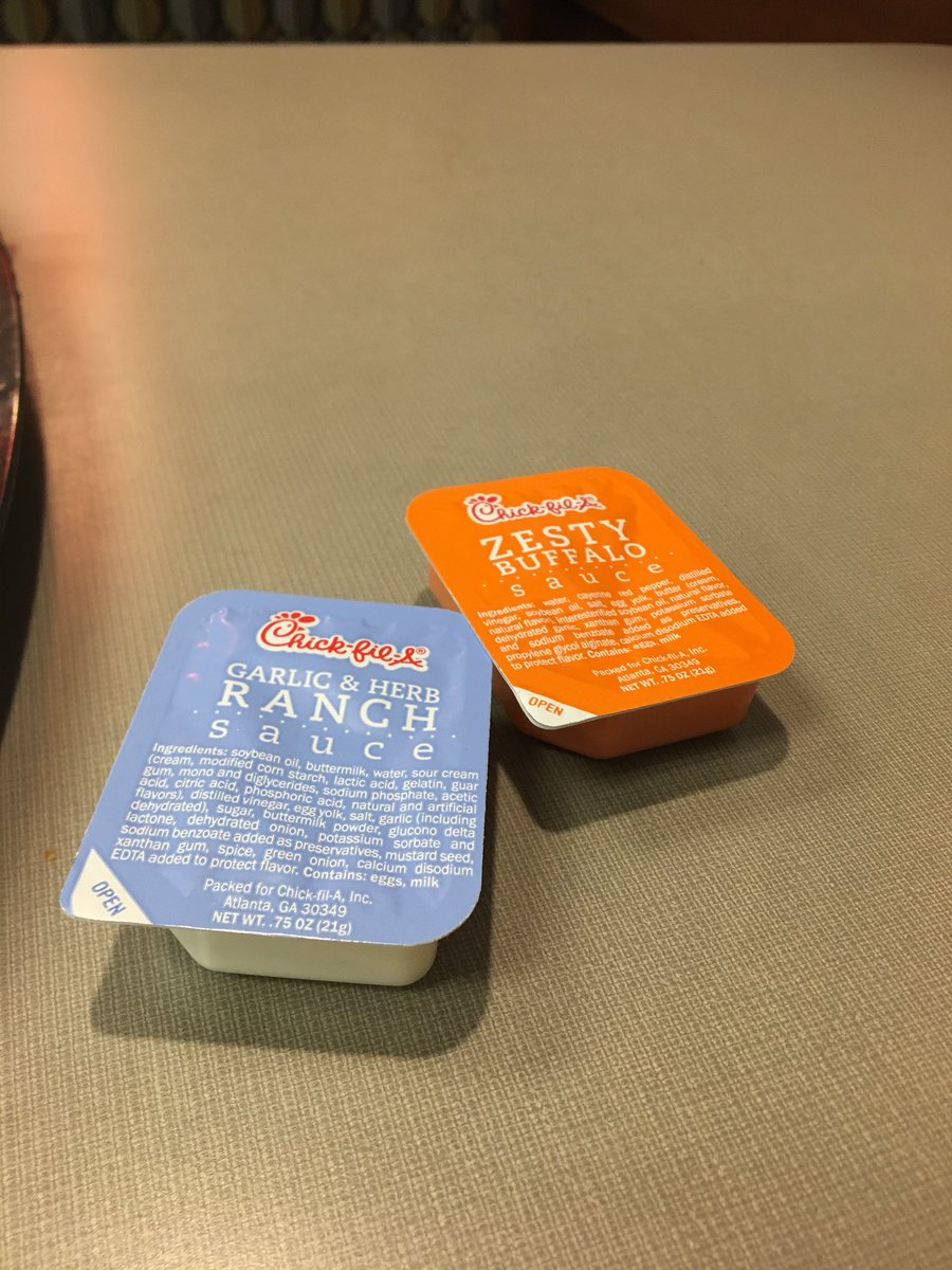 meturcot's tweet photo. Finishing lunch and have two sauces left. Bring with or leave behind? #lifeishard #bigdecisions #slipsintopocket https://t.co/YRCYzXgdvX