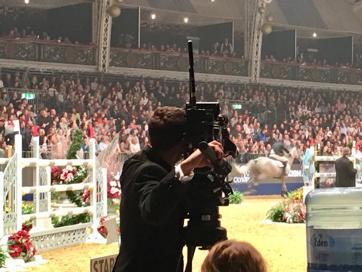 Steve Challes tweet media