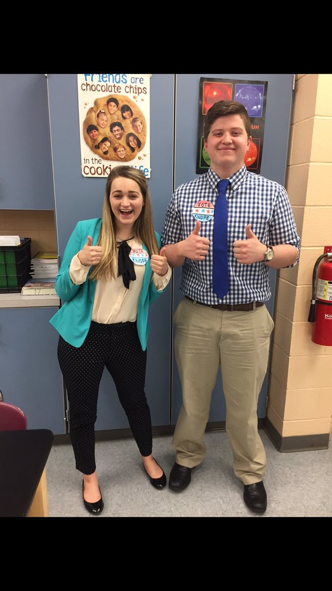_alexaski's tweet photo. happy birthday mason🎉 hope you have an amazing day and I miss school with you so much :,( love you dude🧡 https://t.co/6xq2MNaStx