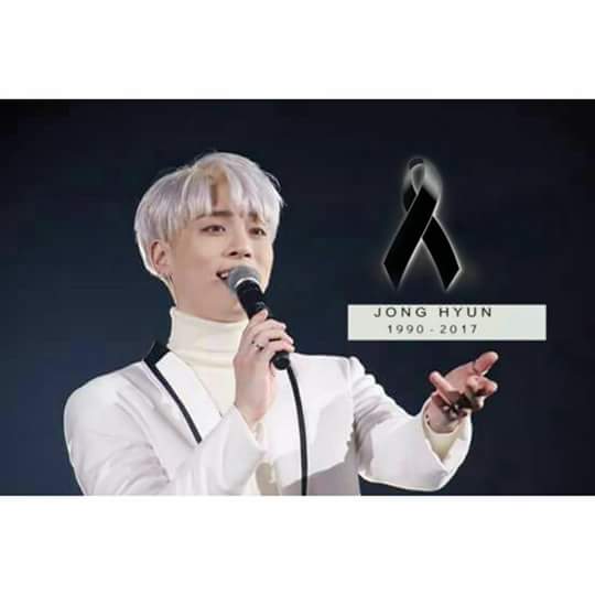 MARIASSCN's tweet photo. COMUNICADO OFICIAL DE SM:

"Este es SM Entertaiment

Lamentamos entregar noticias dolorosas que hacen que el corazón de todos nos duela.

El 18 de diciembre, el miembro de SHINee, Kim Jonghyun repentinamente se apartó de nuestro lado.#KimJonghyun https://t.co/ZldHDblZpf