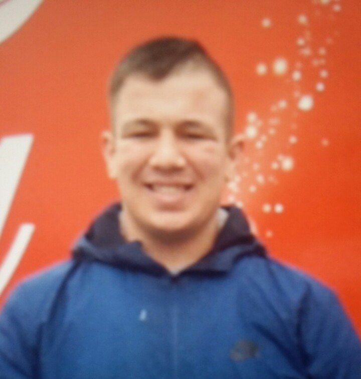 Police search for missing Ammanford teenager bit.ly/2CBl3AP