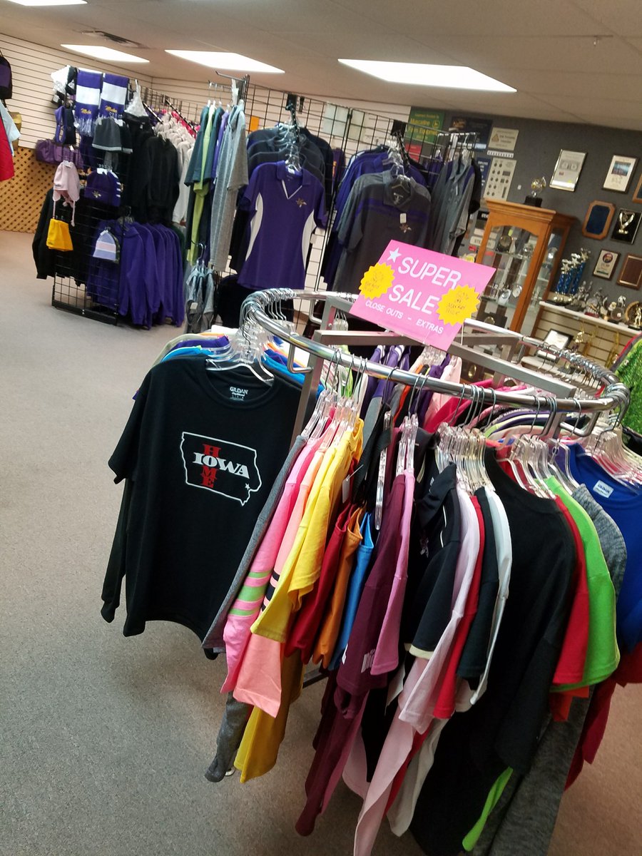 _Bayfieldfarm's tweet photo. Our Inventory Clearance Sale still going on! 50% off almost all garments! https://t.co/D39HCQ9IQO