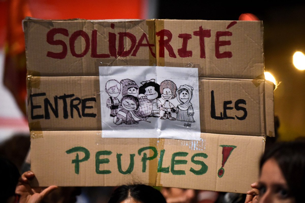 En cette journée internationale des #migrants, 413 organisations ont décidé de promouvoir un changement radical qui mette un terme à ces politiques migratoires inhumaines ! 

Notre tribune est à découvrir sur <a href="/mediapart/">Mediapart</a> → bit.ly/HumanitéEG #MigrantsDay #EGMigrations