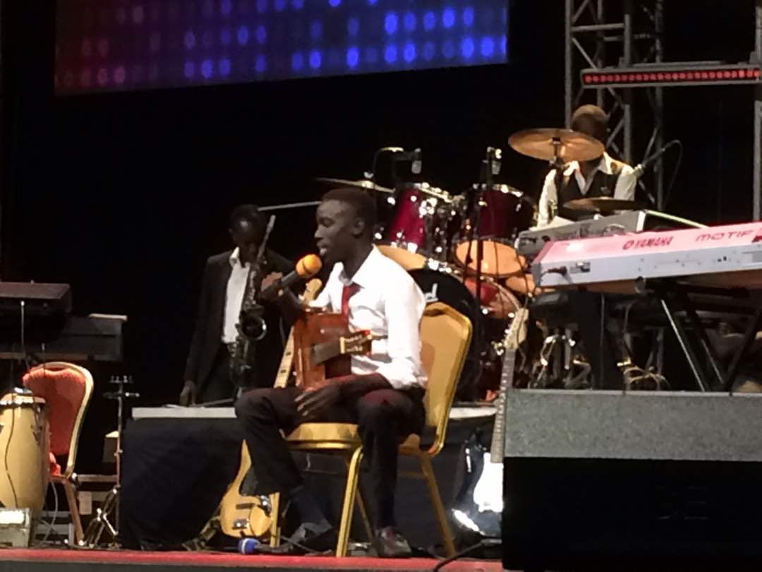 SendrewY's tweet photo. #WalterKeys ready with his guitar... Christmas has been brought near cc @AndyMediaUg2 @ASerwadda @alrichie4
#DominionatXmas https://t.co/kEvv4IkPbB