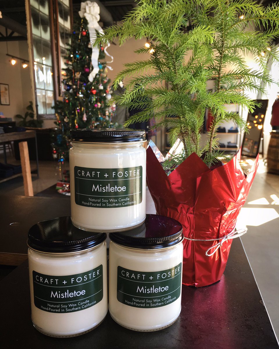Jackson_JamesMC's tweet photo. We have tons of great last-minute gifts and stocking stuffers, like these amazing @craftandfoster Mistletoe candles. Check our stories for more gift ideas!
...
#shopsmall #shoplocal #giftguide #lastminuteideas #mistletoe https://t.co/XTRJKJvK6s