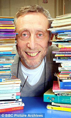 luckilysurvived's tweet photo. Beautiful moment hearing Jo recite Move It by the fabulous @MichaelRosenYes on #TheAWord on @BBCOne 👏 #Autism #TheRightWordsTouchMany https://t.co/eATyykJtbk