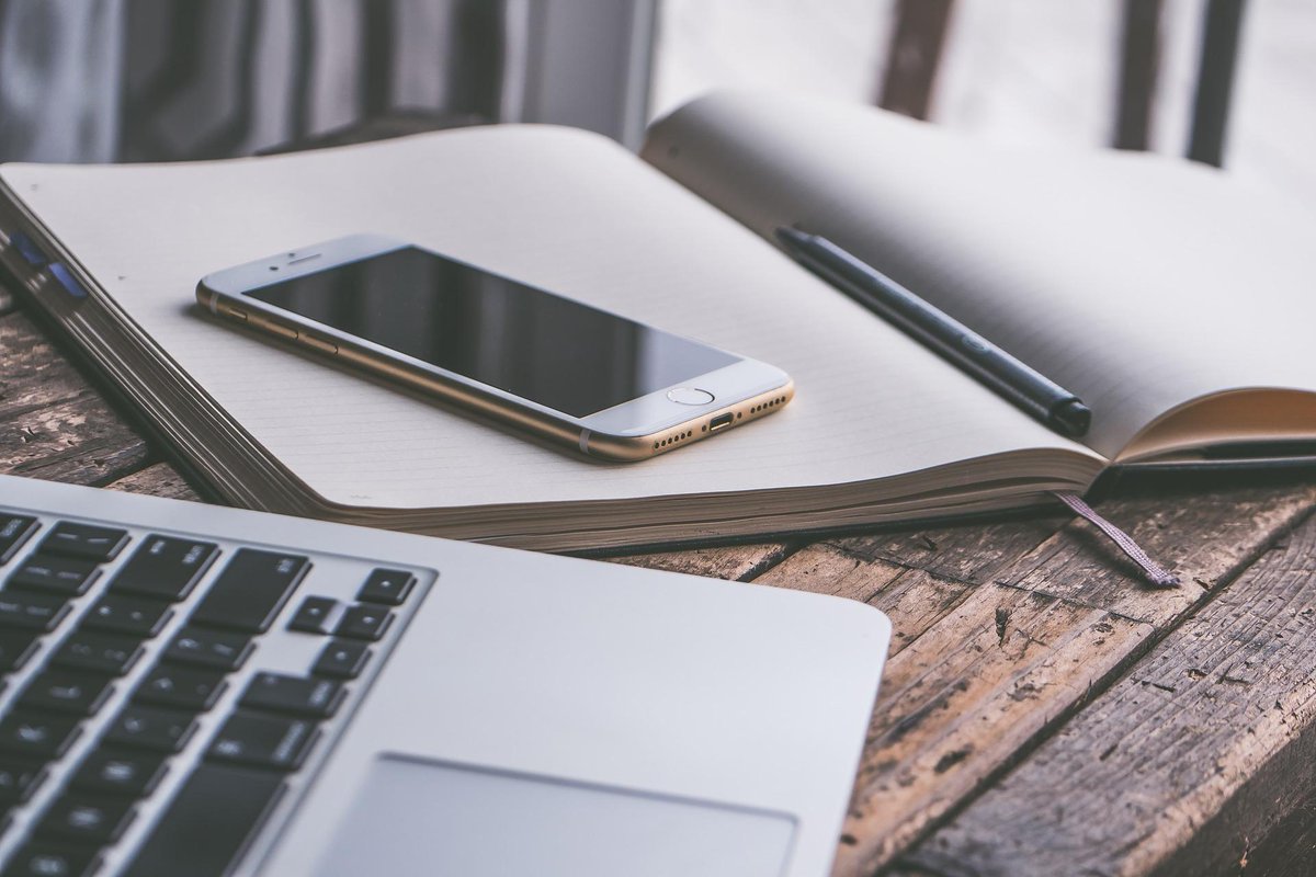 bbbservicios's tweet photo. #bbbservcios #paginasweb #webdesign #web #hosting #dominio #webprofesional #webempresa #webpersonal #webmadrid #webespaña #diseñoweb #diseñopaginaweb #diseñografico #programacion #rrss #marketingonline #lunes https://t.co/WdA6k2TKCt