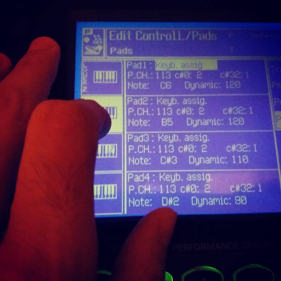 francusu's tweet image. #soundprogramming...
#synth #keyboard #synthesizer #sound #myhand #display #recording #tastiera #suono #studiorecording #musica #newmusic #nuovamusica #nuovecanzoni #arrangiamenti #song #songwriter #arranger #sequencer #computermusic #pad #edit #musiclife #unavitainmusica #love