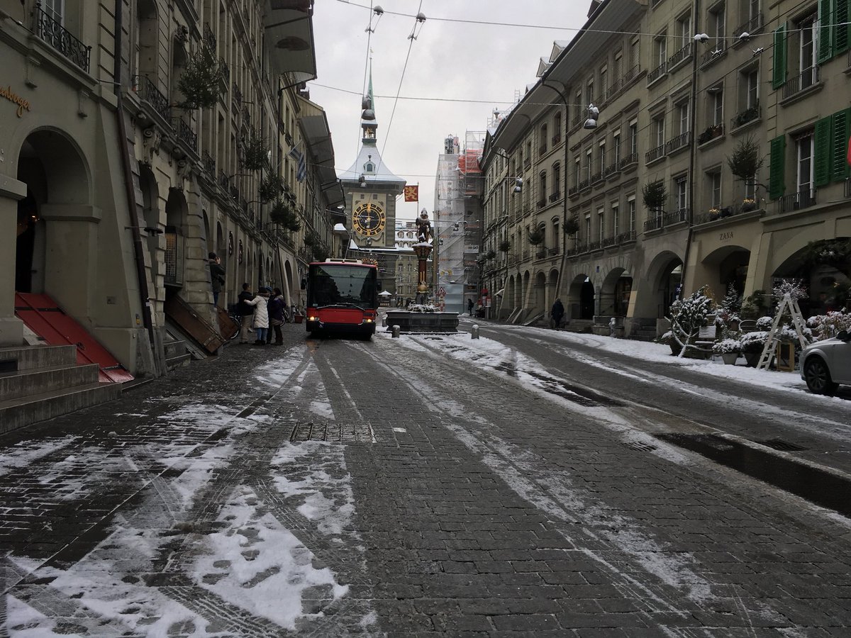 bern mittags um zwölf 😎