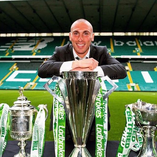 TheShamrock1888's tweet photo. Have to laugh at Hearts fans trying to poke fun at Scott Brown. 

He's won almost as many major  honours (15) in his career as their club has in its entire history (16).

And he will overtake them this season 🏆🏆☘️☘️ https://t.co/MigTNGb20c