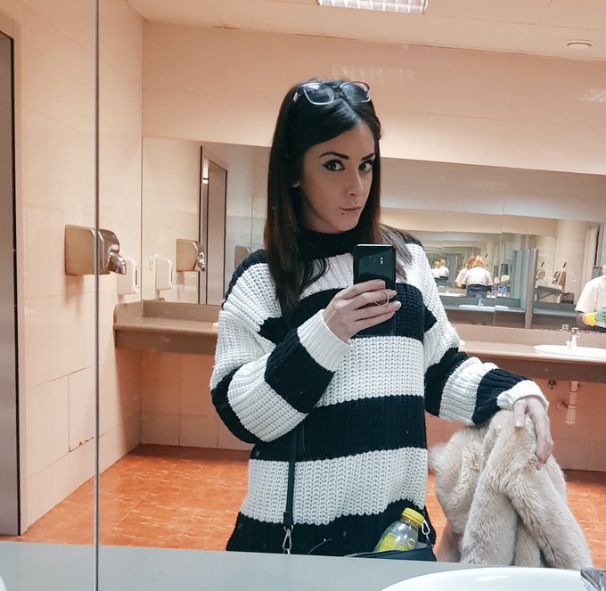 En el aeropuerto que nos vamos para el puerto https://t.co/5txiZfKsWK<a href="/tag/mvsales"class="tags"><span>#mvsales</span></a>