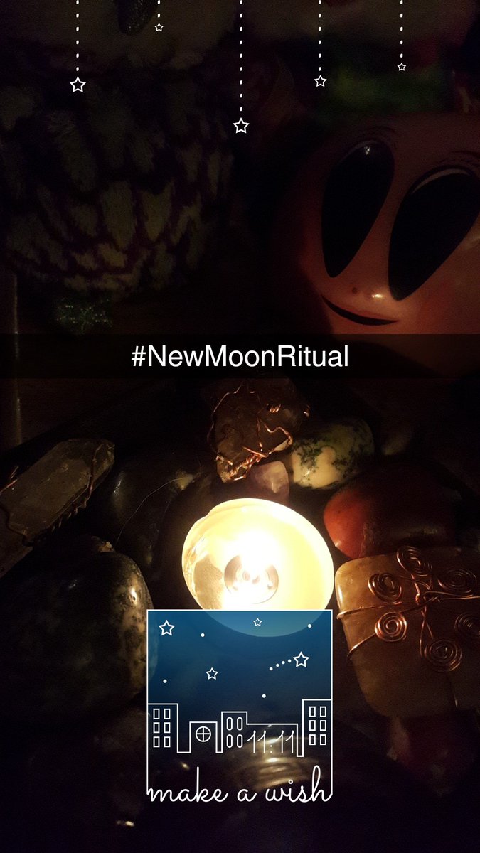 InTheNowReality's tweet image. My Reality Show, "In The Now", Episode 17, On @Younow Was Magical! We Celebrated The Last New Moon Of The Year! See Yall Today For Episode 18! younow.com/MsMastaFoxx_Co… (Subscribe For Only $4.99 To Watch Replays) #RealYounowerOfLA #InTheNow #THC #MsMastaFoxx #CosmicFam