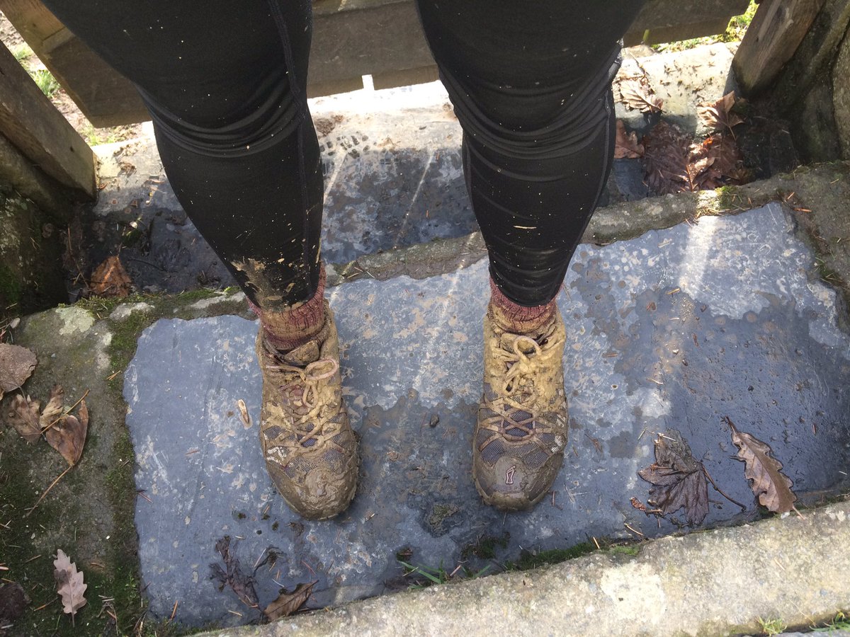 EVLPreston's tweet photo. Explaining my absence for days 15, 16 &amp; 17 of #cnrun - spent in the Welsh back end of beyond with no signal or wifi. Conditions (read: knee deep mud) led to runs becoming power walks-but digging out every step has done muscles the power of good! Picking speed back up tonight... https://t.co/cm0KNEk3SQ