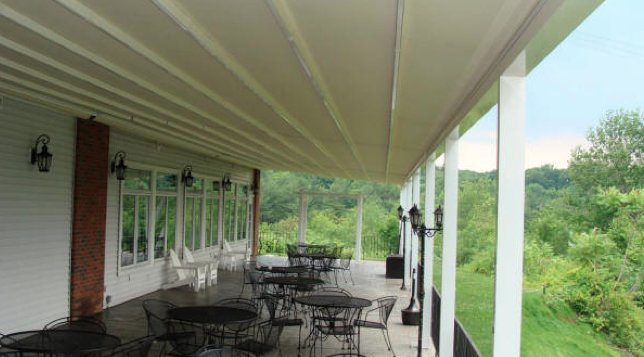 gssawning's tweet image. Restaurant awnings are an excellent investment, because they offer fully enclosed areas for year-round additional space. Learn more here: bit.ly/2kP6Zxr #Awnings #Restaurants #Business #Westchester #NY