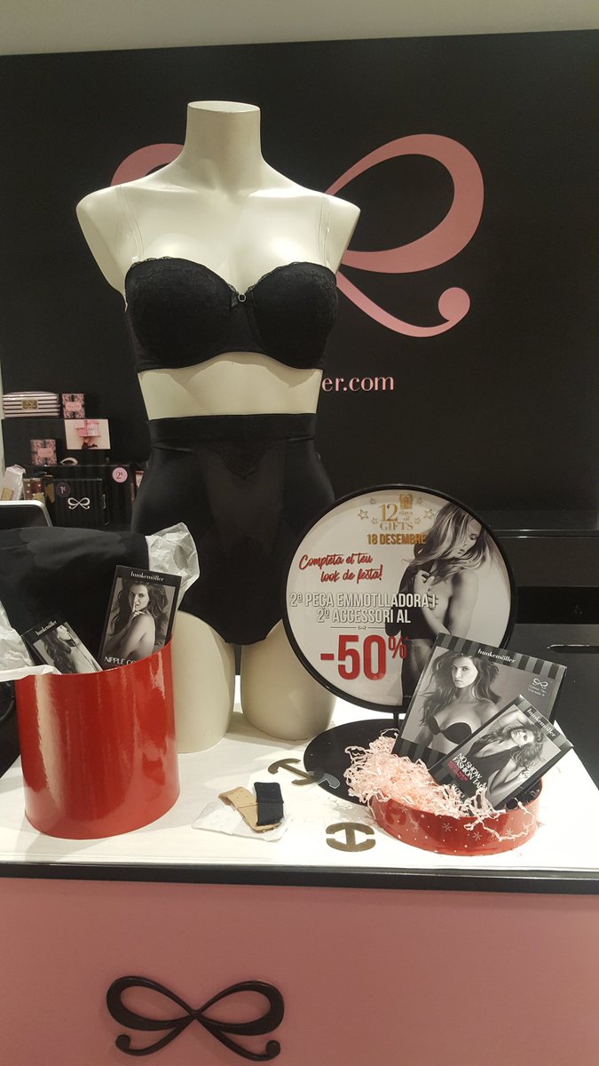 Tenemos todo los accesorios que necesitas para ese vestido imposible, y la segunda unidad está a mitad de precio!! En #hunkemollertarragona #12daysofgifts <a href="/LiviaGonzalo/">Livia Gonzalo</a> <a href="/MesbahiiWardaa/">Wardaa Mesbahii</a> <a href="/TRamosDesi/">Desiree Trascastro R</a> <a href="/cantor_monica/">Mónica Cantor</a> <a href="/rmoratahkm/">Raquel Morata</a>