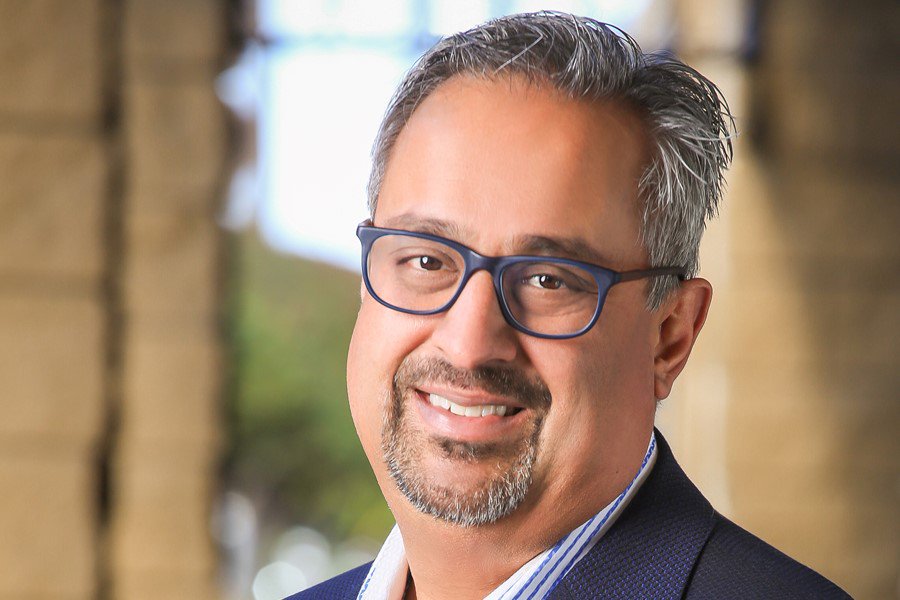 My guest on hsuuntied.com/nchatterjee/ is <a href="/neelchatterjee/">neelchatterjee</a> Neel Chatterjee (goodwinlaw.com/professionals/…), Partner at @GoodwinLaw.