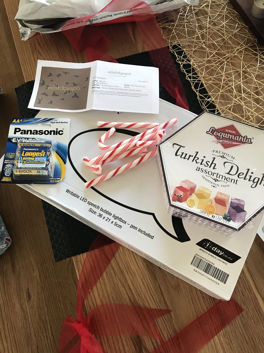 livjbrown's tweet photo. Love my #nzsecretsanta thank you so much!!! #couldntresist https://t.co/NAc72yle4F