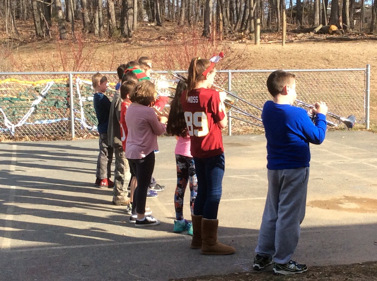 GVES4~Brass outside caroling at recess #wearevpa