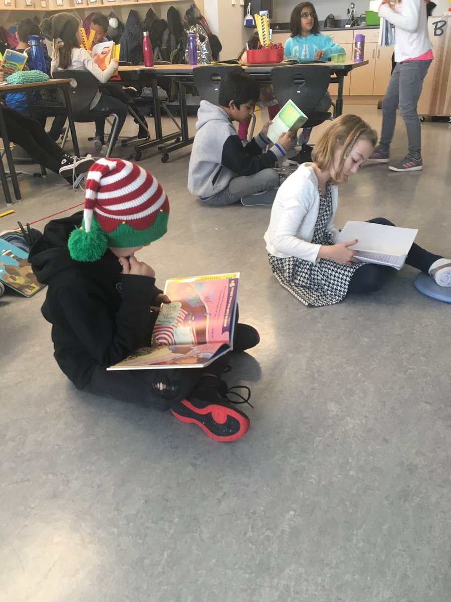 teacherjordan's tweet photo. Choice reading time looks different for all of us #cbeliteracy #kentayloryycbe @KenTayloryycbe #3rdchat https://t.co/KmkjObClrY