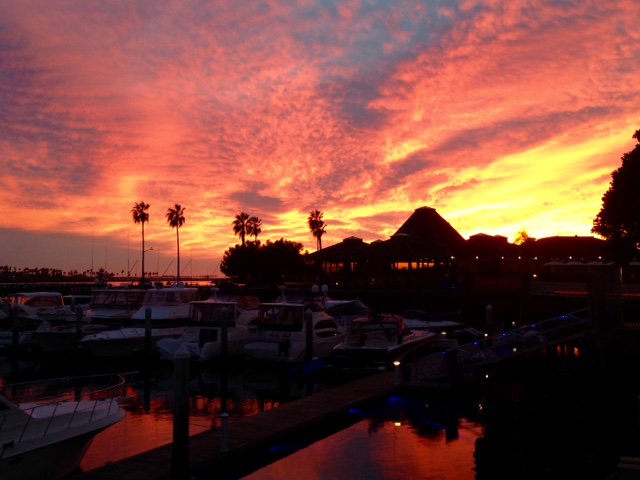 HyattMissionBay's tweet photo. Sunrise &amp; Sunsets at the Red Marlin are out of this world!!!!! https://t.co/AuKVU8rOAS