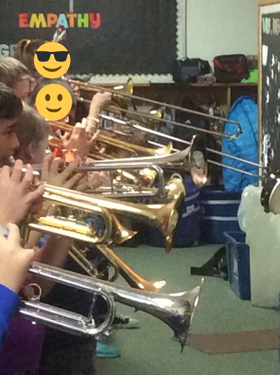 GVES~G4HornLine in the hallway caroling# wearevpa