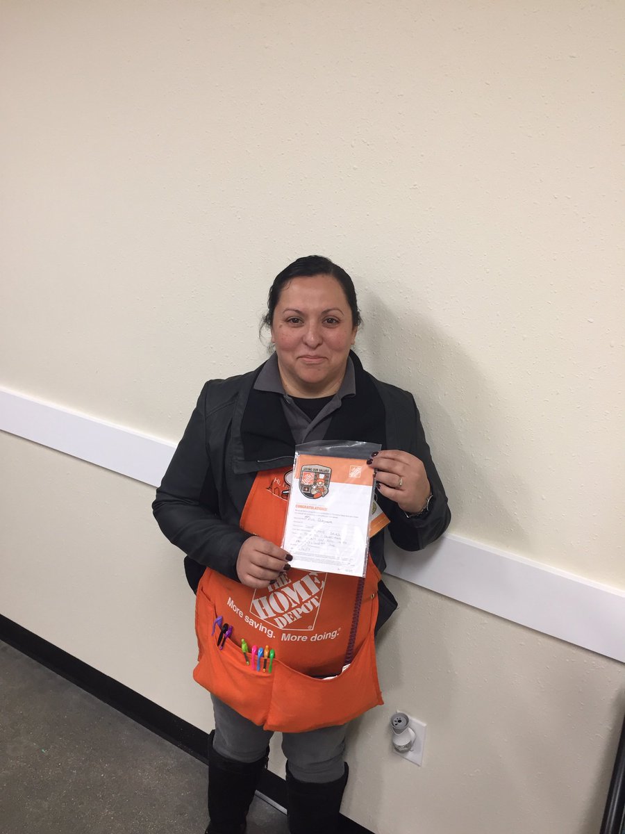 Recognizing Ana FES for driving front end involvement and knowledge in leads and services !!@crisgni