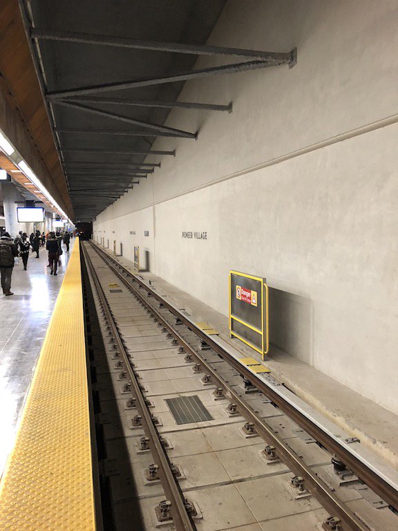 Building_mag's tweet image. The #TTCLine1 subway extension in #Vaughan opened yesterday! The 8.6-kilometre, 6 station extension connects @yorkuniversity + the #VMC to #Toronto's downtown core — building.ca/urban-planning…