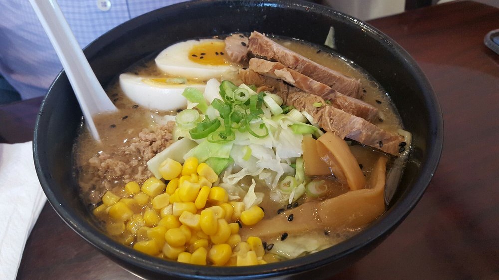 dosankolarmen's tweet photo. Can't decide what's for #lunch or #dinner? We got great choices of #ramen and refreshing #drinks! https://t.co/YVCRwG93dL 

#dinnertime #lunchtime #ramentime #ramenlover #japanesefood https://t.co/CsIGbwrKEV