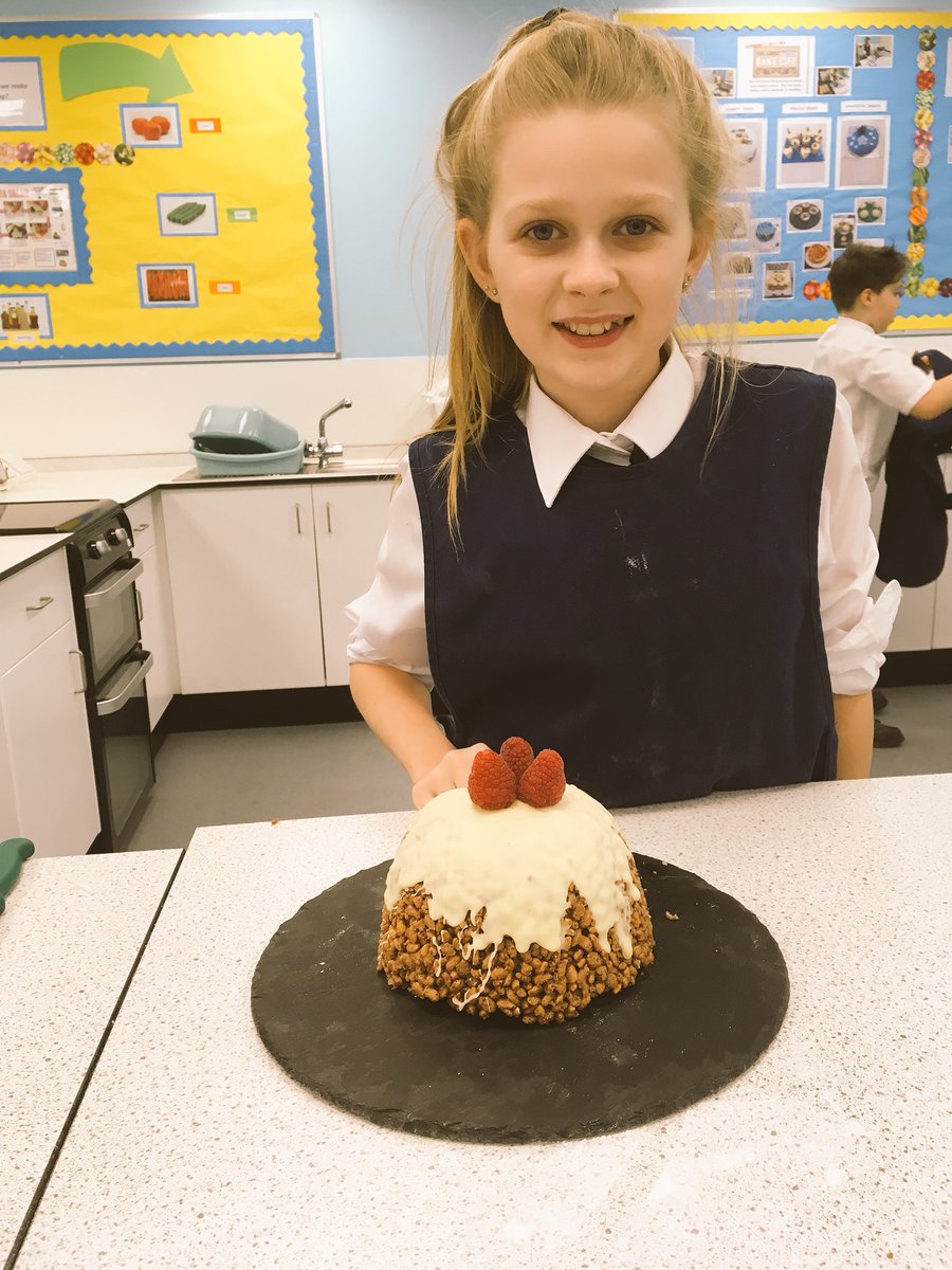 vic_butler's tweet photo. Oh you awesome, awesome, awesome young people #proud #aspire #endeavour #achieve https://t.co/rsbYmIuEbV