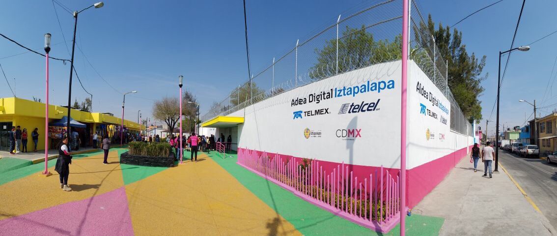 infinitum's tweet photo. Hoy se inaugura #AldeaDigital @Telmex  @Telcel Iztapalapa, una iniciativa más del Programa de Educación y Cultura Digital de #Telmex y @Fund_CarlosSlim. https://t.co/mtsnAMQ9pv