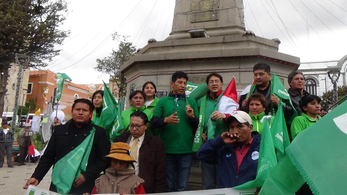 Celebramos 4 años de consolidar el proyecto político #Demócratas junto a nuestros compañeros y simpatizantes en una misa de acción de gracias #AlternativaParaBolivia