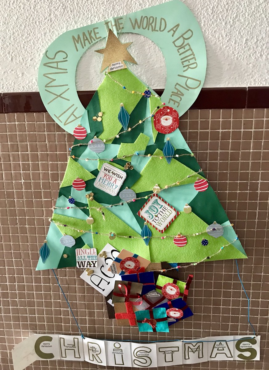 misericordiacip's tweet photo. Mucha #creatividad en los pasillos de nuestro Instituto. Visita la Exposición de Árboles de #Navidad Consejeros, seguro que encuentras algún buen consejo para el Año Nuevo. 🎄 https://t.co/nRDHC2rWZw
