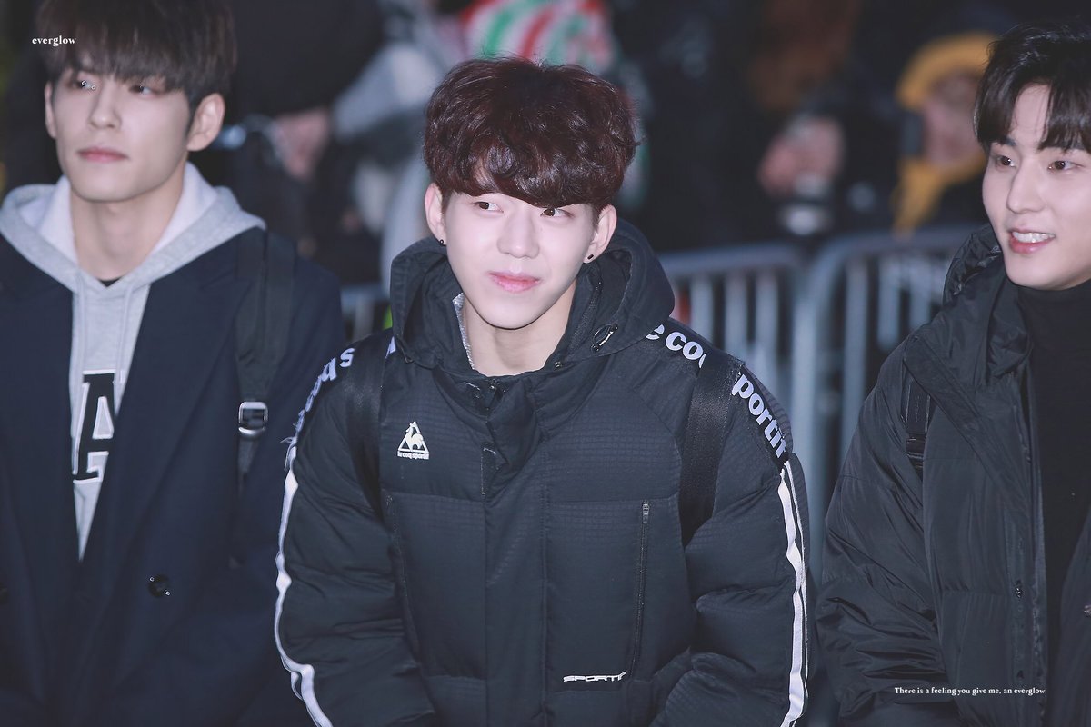 everglow_dw's tweet photo. 171208 - 171215
수고했어요, 너무
 #dowoon #데이식스 #day6 #도운 https://t.co/t3Q9YAMIJx