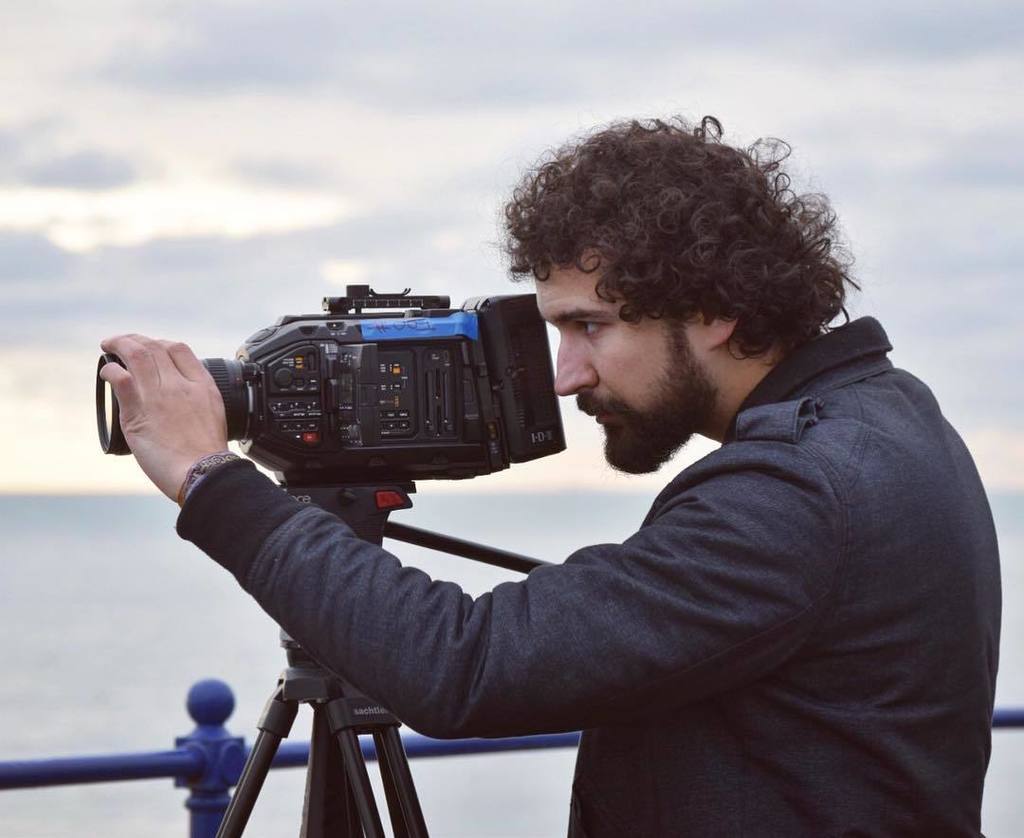 jdbphotouk's tweet photo. The last 3 days have potentially been the most stressful and busy of my life. But at least I get to play with expensive cameras. #thedropthatoverflowsthecoffee #shortfilm https://t.co/IsnY5CZXh7 https://t.co/6FOkORUKRZ