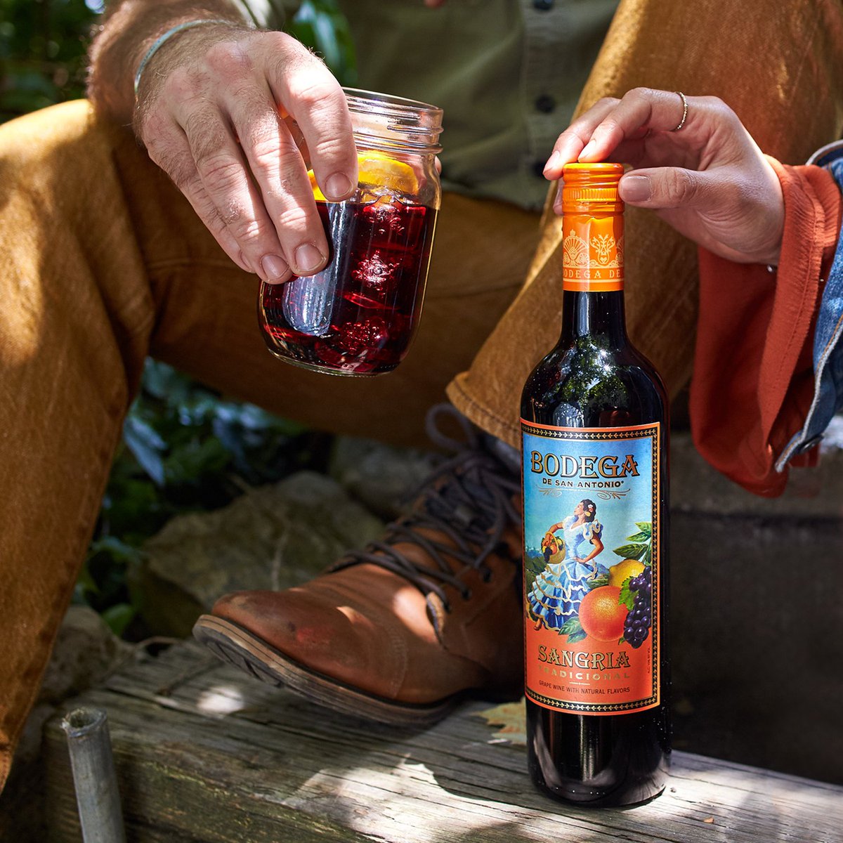 BodegaSangria's tweet photo. Don’t let those Monday blues get you down, there’s a glass of #BodegaSangria with your name on it! Cheers!

Purchase just in time for the holidays here: https://t.co/mkMJW1Mq6G https://t.co/ErPuESRA3T