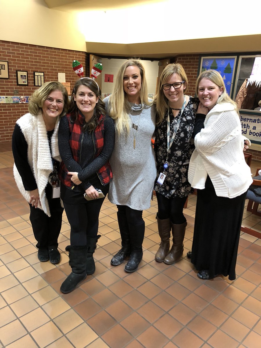 We have a winner for the 2017 PTE scavenger hunt! Congratulation kindergarten team.