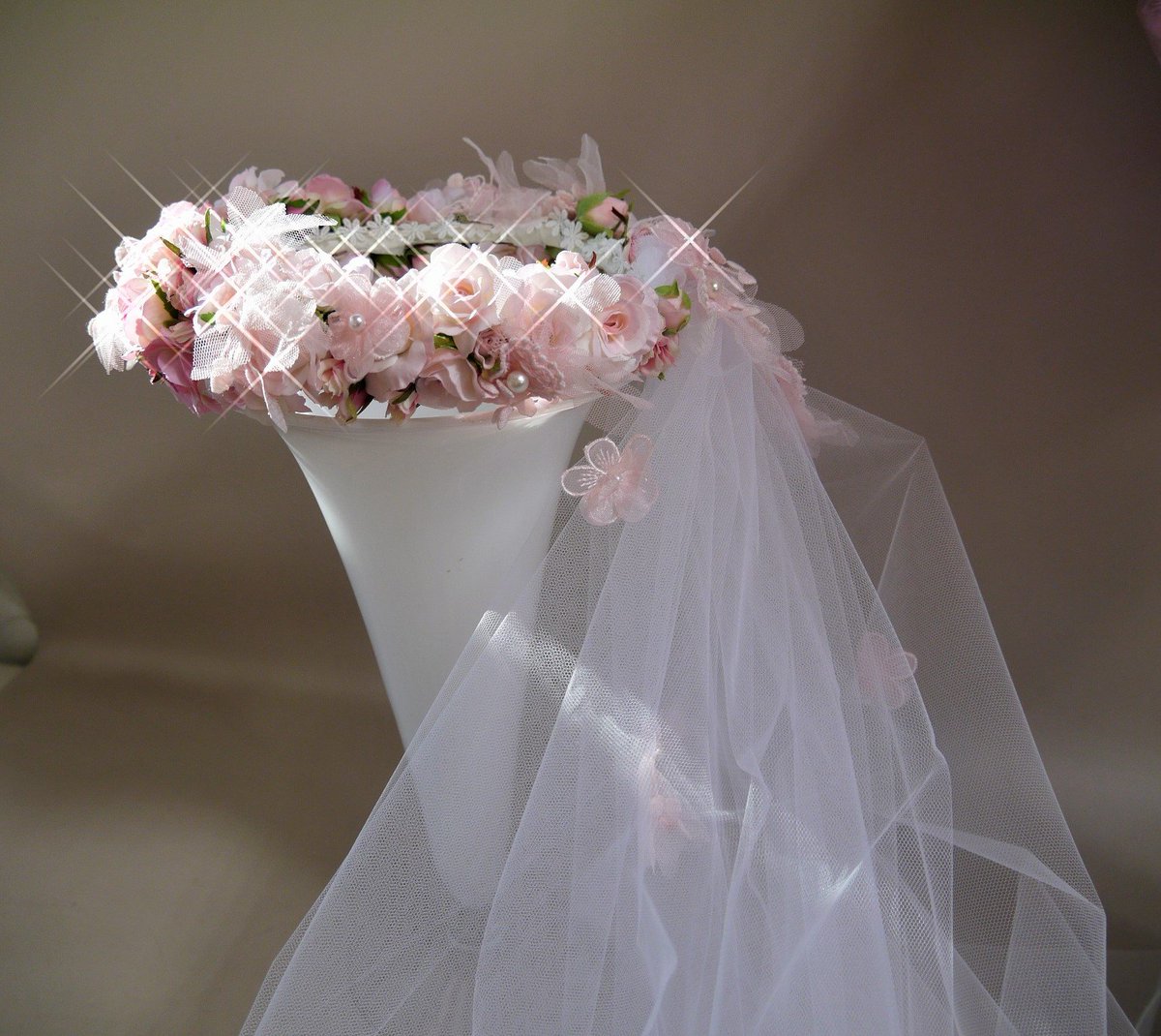 めぐみこ お花屋さん 17 12 18 チームs 後藤理沙子さん劇場最終公演のお花 幻の花冠 こちらも淡いピンクにレースを合わせて 理沙子ちゃんっぽくお作りしました 本物のベールがドレスに似合ってましたね 後藤理沙子卒業公演 花冠 めぐみこ お花屋さん 17 12 18 チームs 後藤理沙子さん劇場最終公演のお花 幻の花冠 こちらも淡いピンクにレースを合わせて 理沙子ちゃんっぽくお作りしました 本物のベールがドレスに似合ってましたね 後藤理沙子卒業公演 花冠