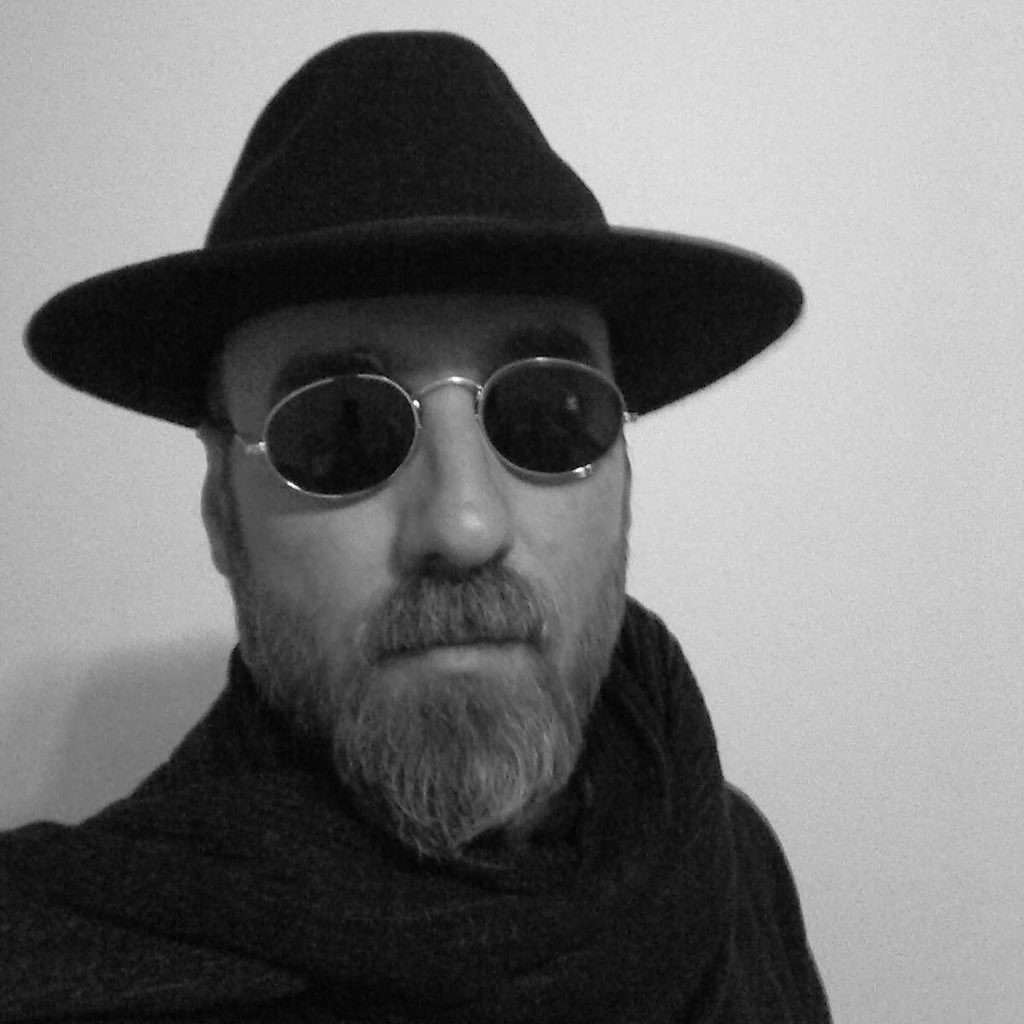 OmerEmre2's tweet photo. #YeniProfilResmi https://t.co/ujJD2uxQSS