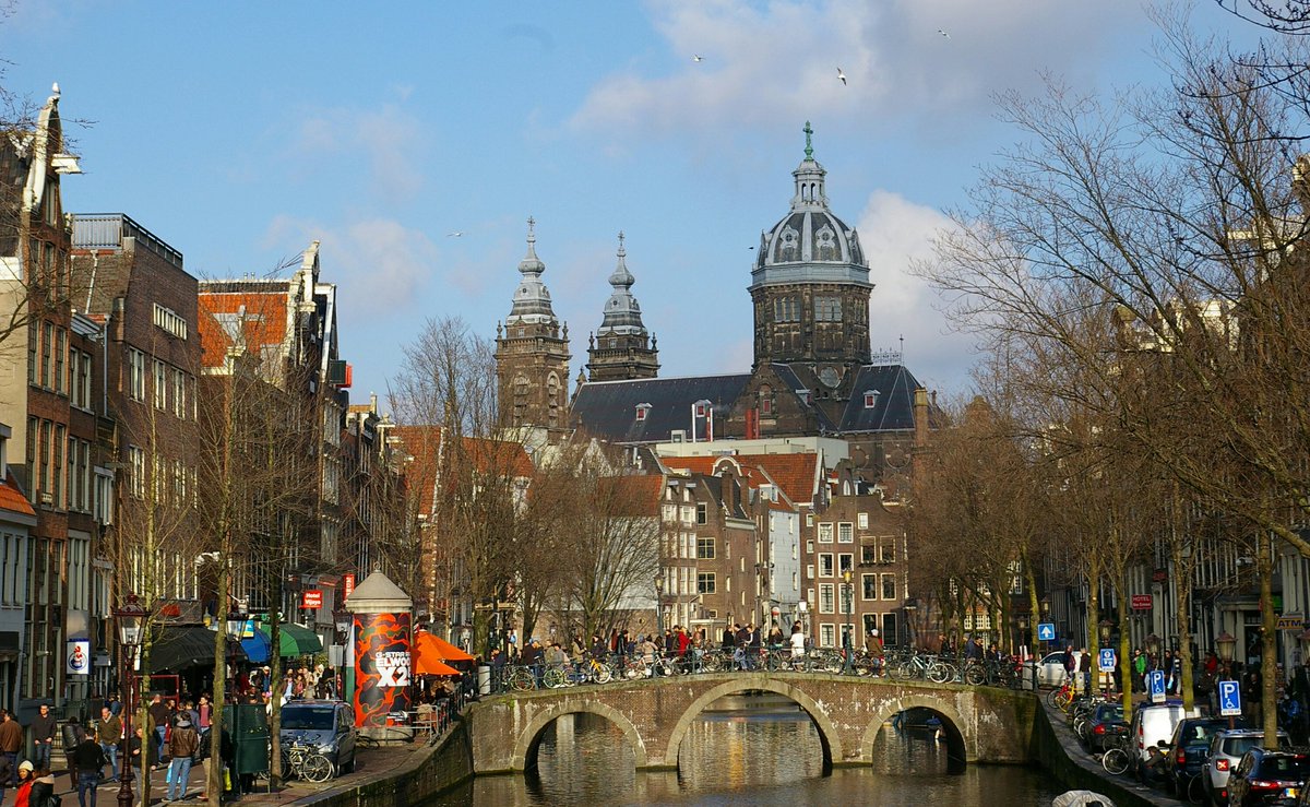 LivingTheQLife's tweet photo. Amsterdam is a beautiful place to visit.  We really enjoyed our trip.  Such an interesting history.  #travel  #photography #aroundtheworld #wanderlust #culture #history #lpfanphoto #Amsterdam https://t.co/om18HkGoke