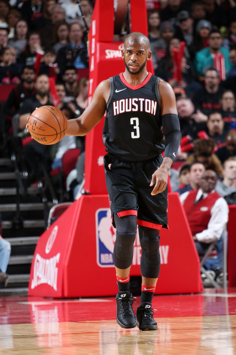 nbastats's tweet photo. Chris Paul over his last 4 games for the @HoustonRockets:

26.0 PPG - 7.8 APG - 3.25 SPG - 4 wins

#Rockets https://t.co/ZSdYmbImkF