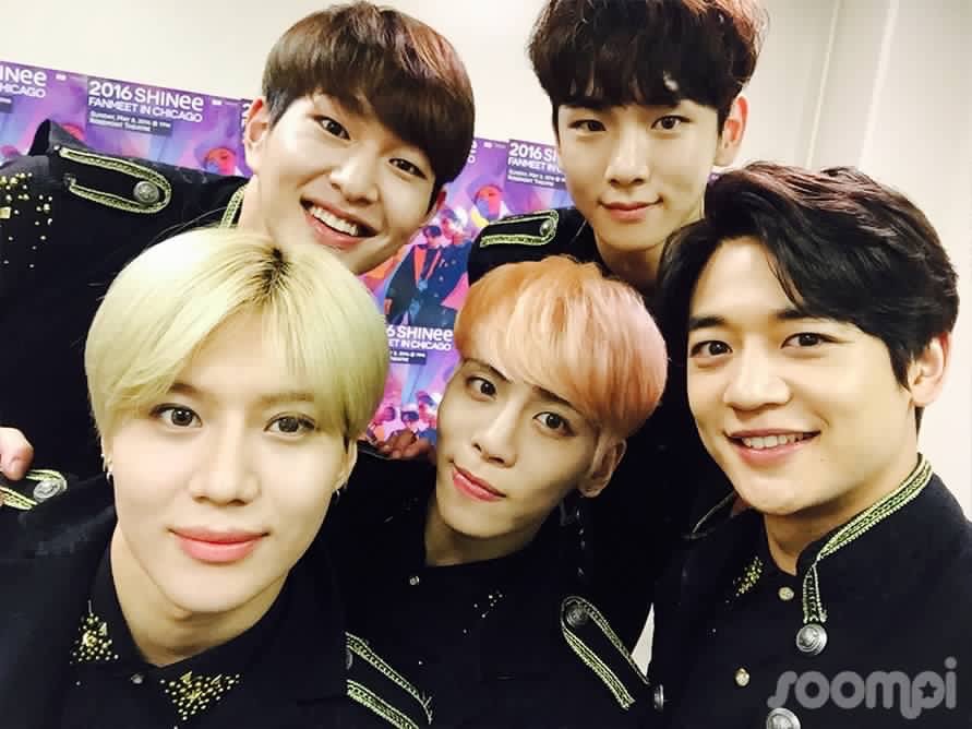 sofy2297's tweet photo. COMO AMANTE AL K-POP ME DUELE MUCHO ESTA NOTICIA 😞
 #Jonghyun #StayStrongShawols #JONGHYUN #StayStrongShinee https://t.co/dWIaXhxTF0