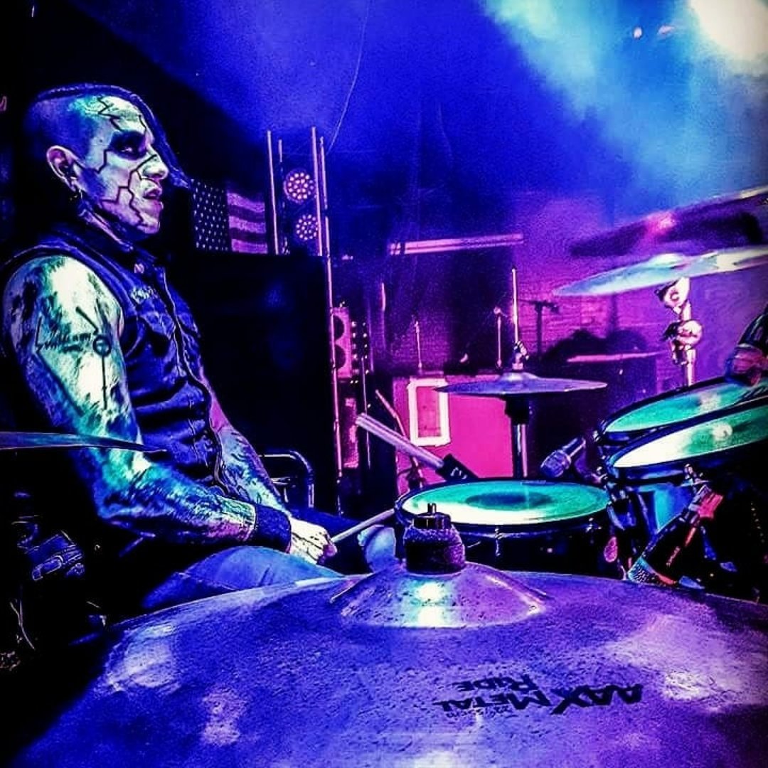 deckerdrummer's tweet photo. Last 3 shows of #DaveySucide #MadeFromFire #tour #SabianCymbals
12.18 Albuquerque NM Burt's 
12.19 Mesa AZ Club Red
12.20 Anaheim CA Chain https://t.co/FeaCOOqjKD