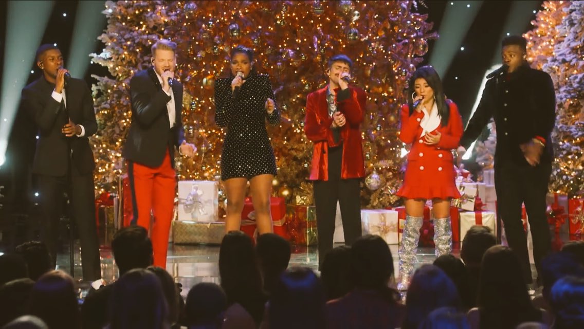 notsobasic_kat's tweet image. Favourite has to be How Great Thou Art with Jennifer Hudson 😍😍because you all look like you are having so much fun and it sounds amazing. Whenever I hear it I always get chills #APentatonixChristmasDLX