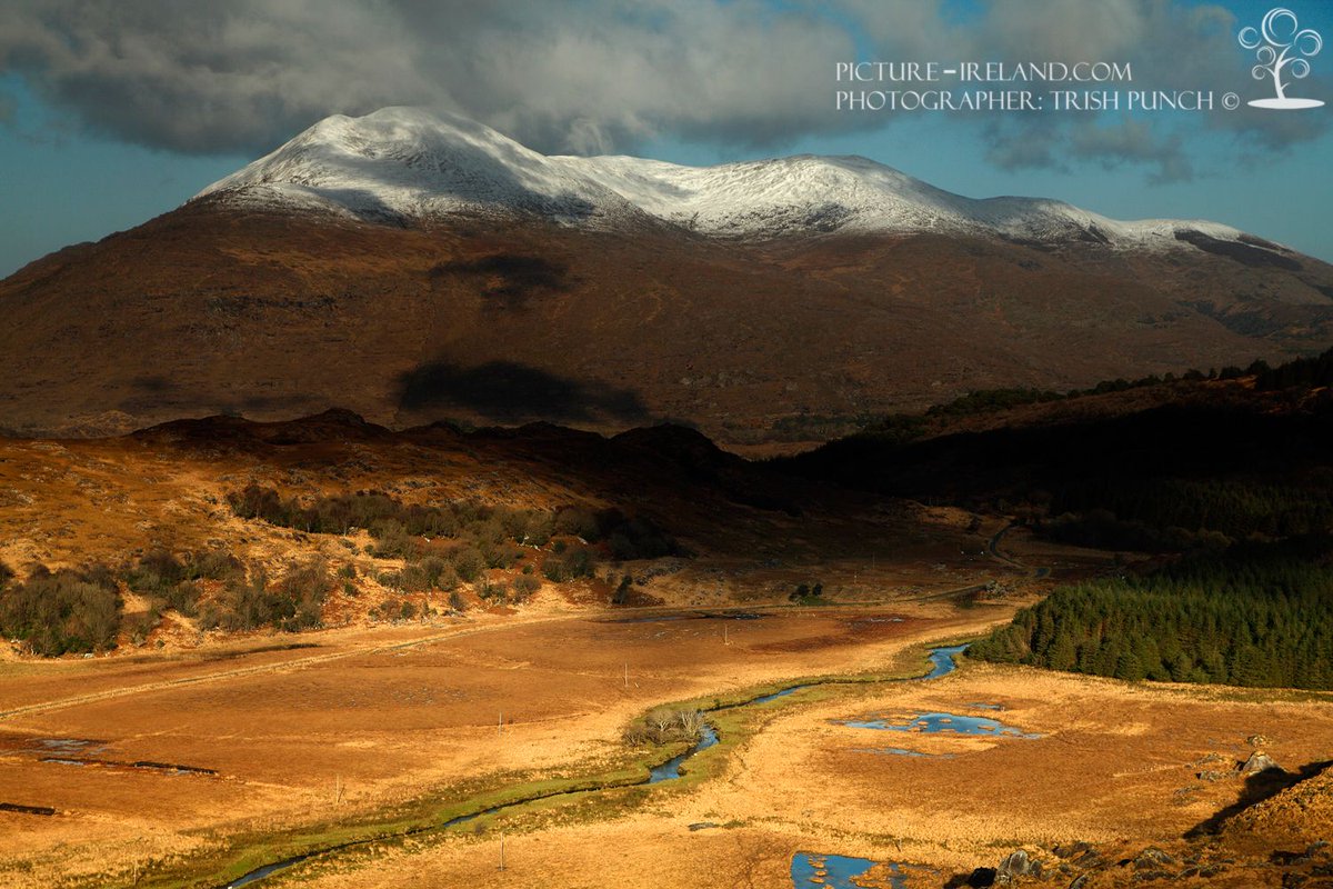 Picture Ireland (@pictureireland) on Twitter photo Photo of the Day: The Black Valley, Co. Kerry #Ireland by Trish Punch. <a href="/TrishPunch/">Trish Punch</a> picture-ireland.com/blog/ #thephotohour @thephotohour @Ireland Photo of the Day: The Black Valley, Co. Kerry #Ireland by Trish Punch. <a href="/TrishPunch/">Trish Punch</a> picture-ireland.com/blog/ #thephotohour @thephotohour @Ireland