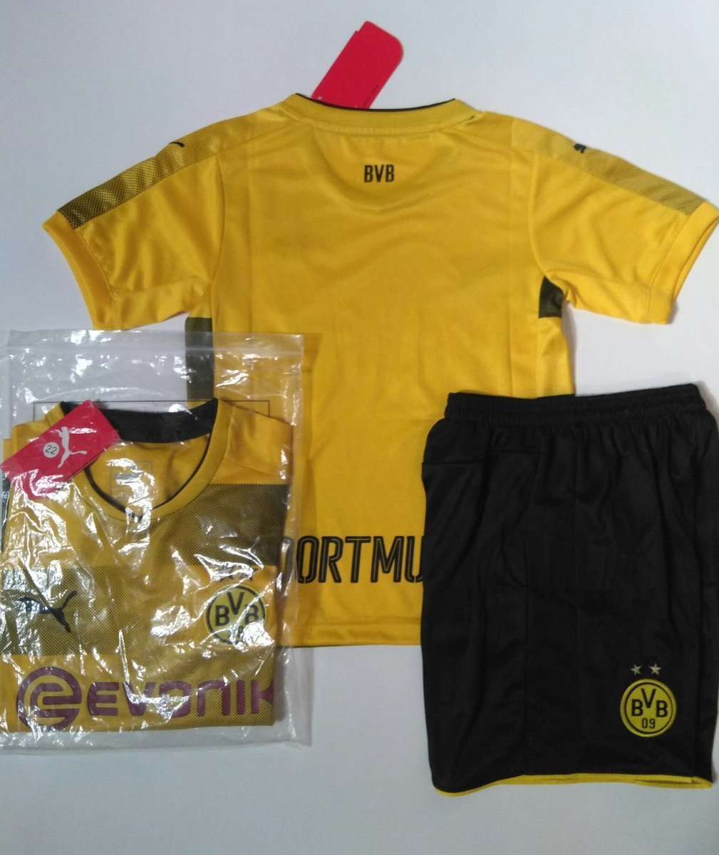 JMCAMISETAS's tweet photo. ENTREGA EN #SANTIAGO (sólo este) DOMINGO 20 DE DICIEMBRE

Borussia Dortmund tallas 8-10-12 sin estampado

Solo camiseta 19990
Solo short 9990
PACK 24990

Envíos a todo Chile, todos los días https://t.co/GOq4oGbzxr