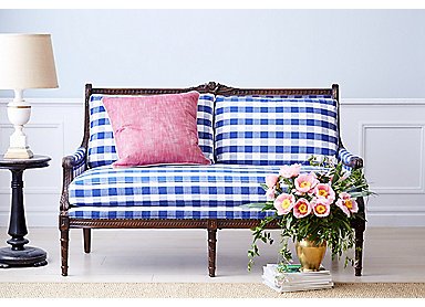 SHOPINTEREX's tweet image. DANA GIBSON Birdwood Settees Royal Blue Gingham $3195 FREE SHIPPING OR PICK UP (Elsewhere $3500 + S &amp;amp; H)
BUY HERE:
interexhome.com/dana-gibson-bi…

#home #interiordesign #hgtv #christmas #interiors #homes #realestate #decor #homedecor #christmasshopping #luxuryhomes #royal